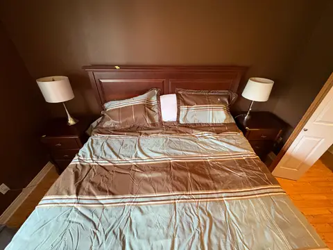 4: Brown King Set (Duvet + Shams) - thumbnail 2