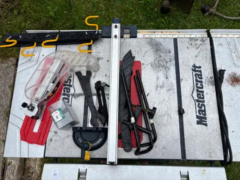 213: Mastercraft Table + Tools - thumbnail 2