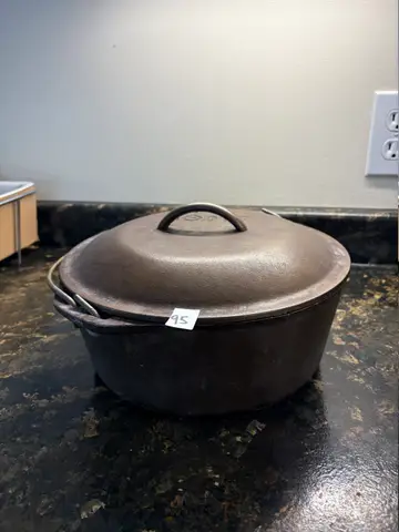 95: Lodge Cast Iron - thumbnail 3