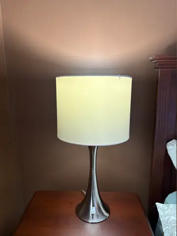 1: 2 Silver Lamps - online auction on EastBid