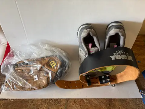 182: Baseball Glove, Weight Lifting Belt, Womens Shoes - online auction on EastBid