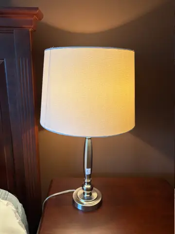 1: 2 Silver Lamps - thumbnail 2