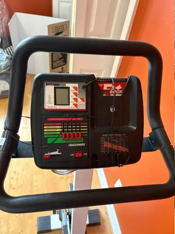 37: HealthWare 255 Spin Bike - H50 L36 W20 - thumbnail 2