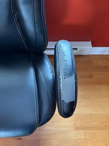 72: Chair - thumbnail 2