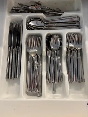98: Silverware - Set of 10 approx. - online auction on EastBid