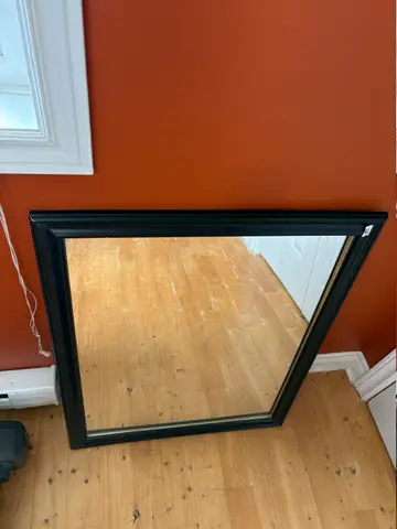 42: Mirror - H32 L25.5 - online auction on EastBid