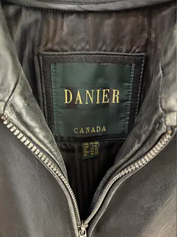 166: Black Leather Jacket - Danier Canada, size L - thumbnail 2
