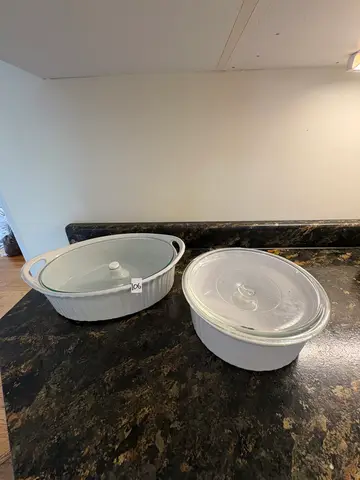 106: Corning Ware - online auction on EastBid
