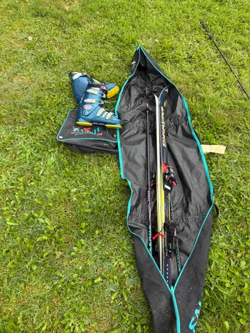 204: Dynastar and Dynastar Boots + Ski Gear - online auction on EastBid