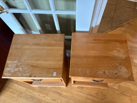 69: Side Tables x2 - thumbnail 2