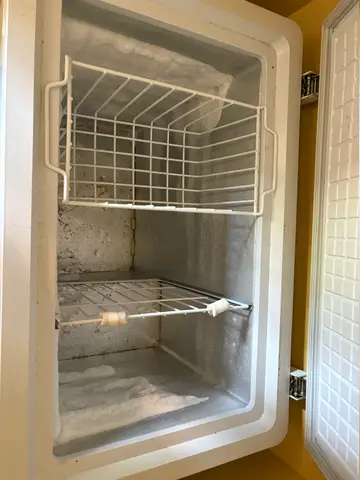 149: Deep Freezer Tested - Working - thumbnail 2
