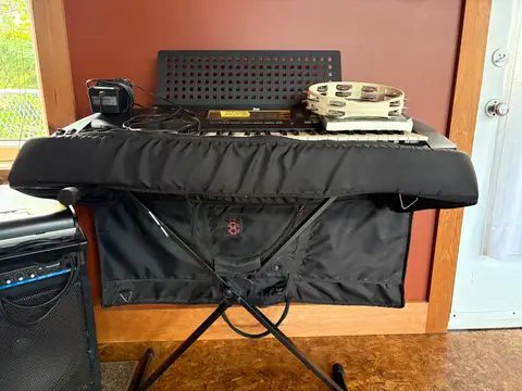 125: Midi Player + Stand - thumbnail 3