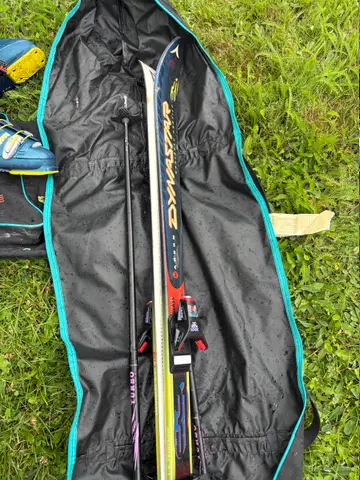 204: Dynastar and Dynastar Boots + Ski Gear - thumbnail 3