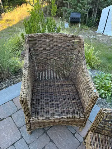 32: Set of 2 Natural Rattan Armchairs, 37" x 29" x 29" - thumbnail 3