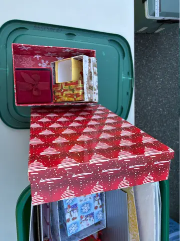 15: Christmas Gift Boxes (Wrapping) - Assorted, with Gift Tags - thumbnail 3