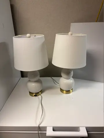 53: Set of 2 White Lamps with USB Ports - thumbnail 1
