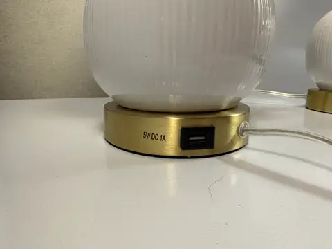 53: Set of 2 White Lamps with USB Ports - thumbnail 3