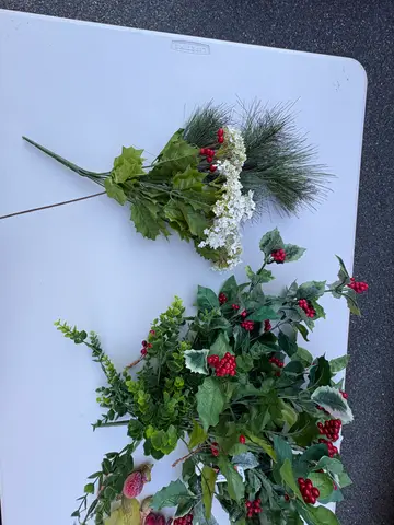 22: Christmas Berry Lot - Red Berry Sprays, Picks and Holly Bush - thumbnail 4