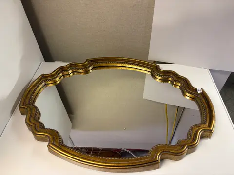 109: Gold Decorative Mirror, 24" x 33.5" - thumbnail 1