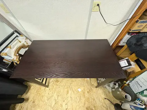 116: Pub Table, 2 ft x 4 ft with two chairs - thumbnail 3